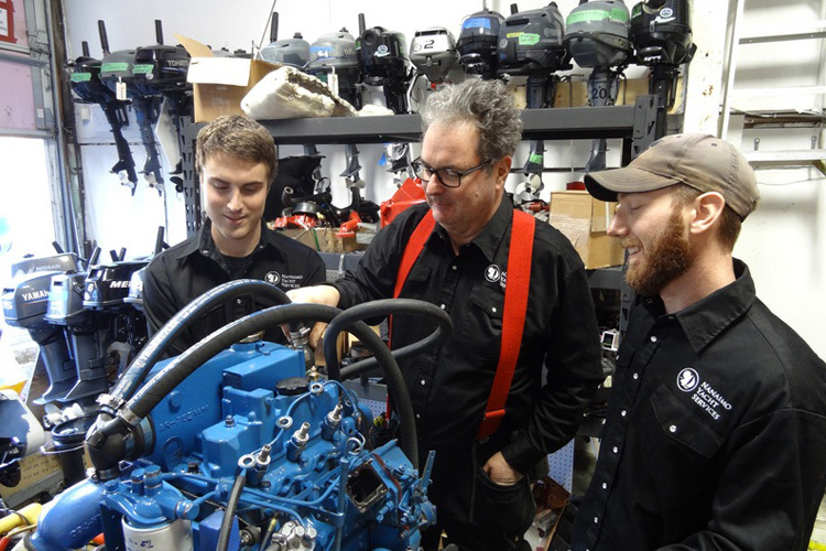 Stones boatyard crew